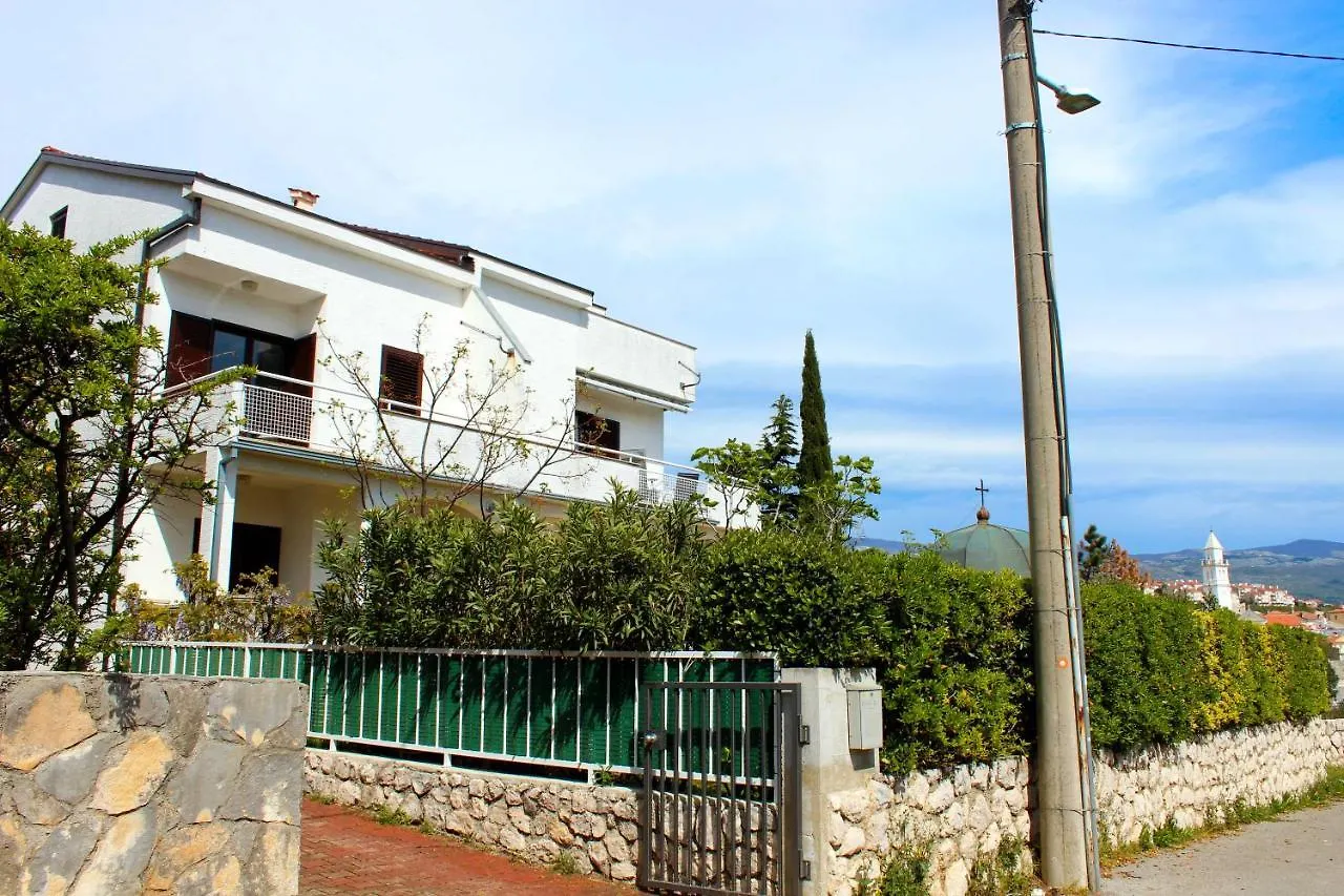 Apartment Nina A2+1 Novi Vinodolski
